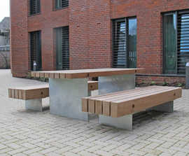 Fordham picnic table and benches