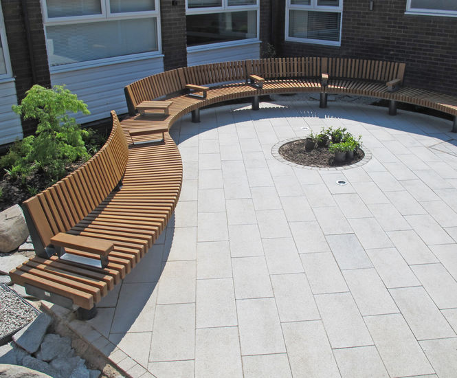 Modular seating for redeveloped campus courtyard