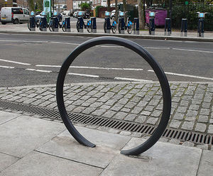 Omega Cycle Stand - Circular steel bike rack