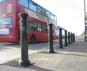 MAN536 Manchester cast iron bollard