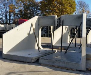 CSP box culvert headwalls