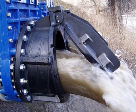 Althon HDPE flange mounted flap valves