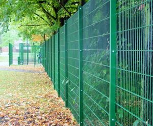 EuroGuard® Flatform - welded mesh fencing