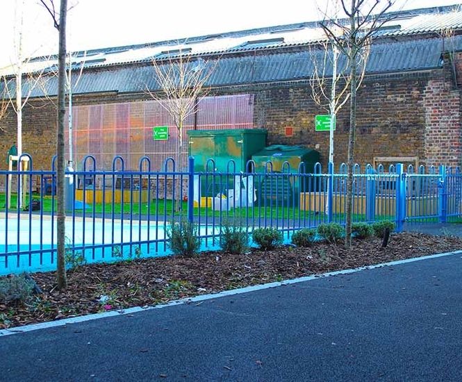 Anti-trap bow top fencing protects school playground