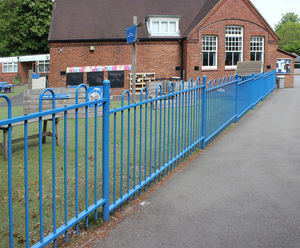 Anti-trap bow top fencing for school playground