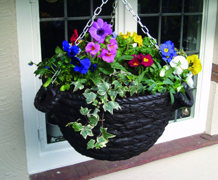 Wicker self-watering hanging basket (WKR-0P)