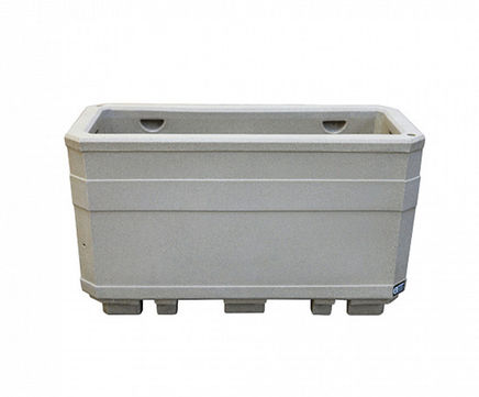 Parade self-watering interlocking planter