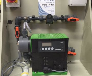 Portable chemical dosing units