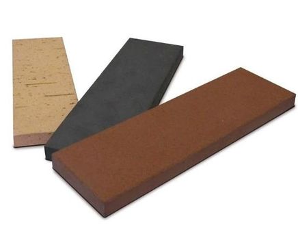 Brick slips