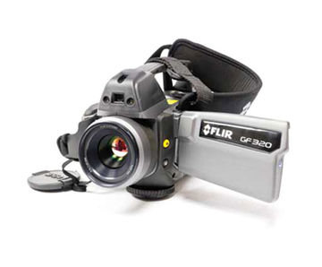 FLIR GF320 infrared camera for the detection of methane or VOCs
