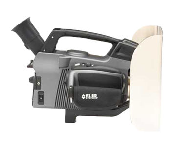 FLIR GF309 thermographic camera for industrial furnaces