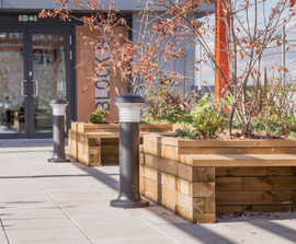 WoodblocX bench planters for Staniforth House