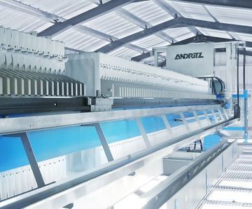 Sidebar and overhead filter presses