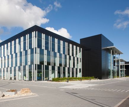Kawneer glazing at successful Scottish Enterprise Zone
