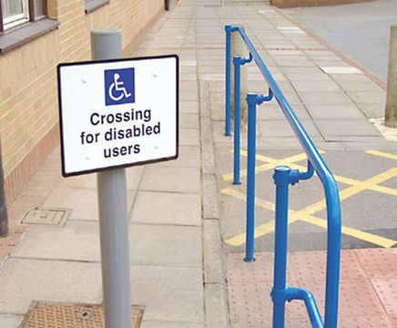 Kee® Access components for DDA-compliant handrails