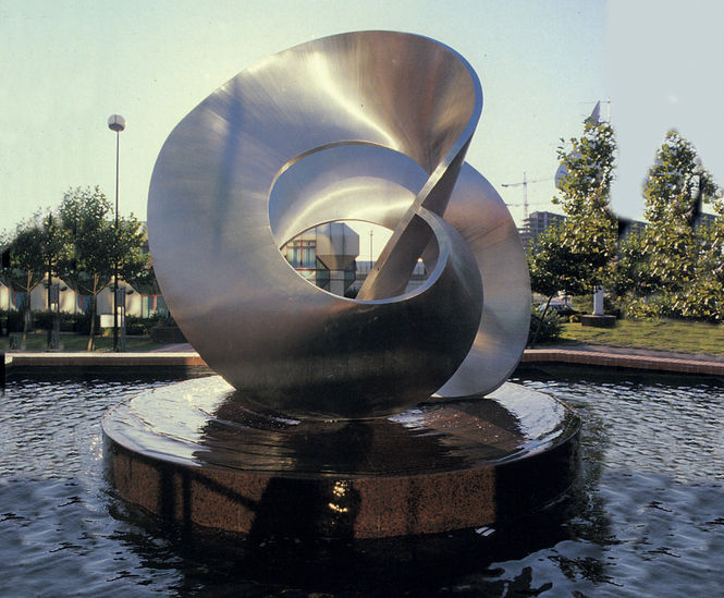 Cycloidal Form stainless steel sculpture - London