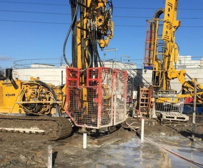 Rock and fissure grouting services