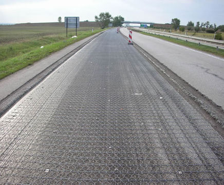 Road Mesh® Pavement Reinforcement Mesh