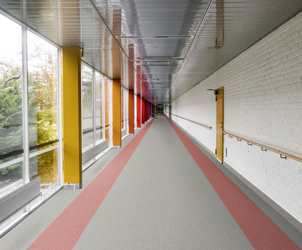 Primo Premium compact vinyl homogeneous sheet flooring