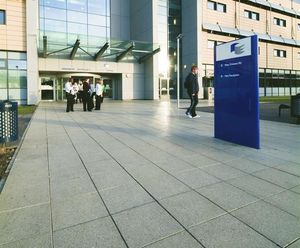 Conservation X Smooth - granite-look concrete paving