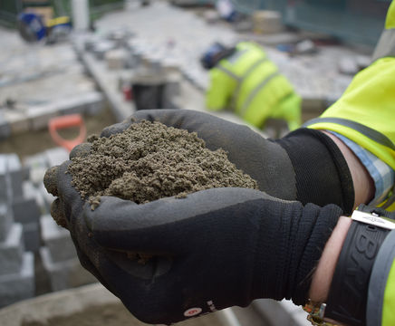 Pavebed - ready-mix fine bedding concrete for paving