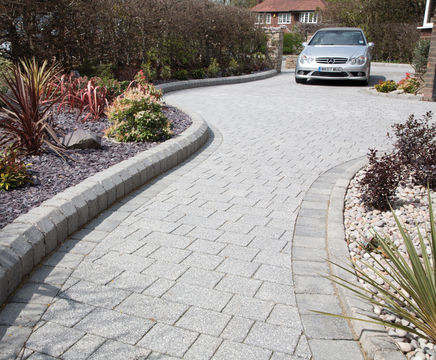 Tegula Kerb - concrete sett kerb
