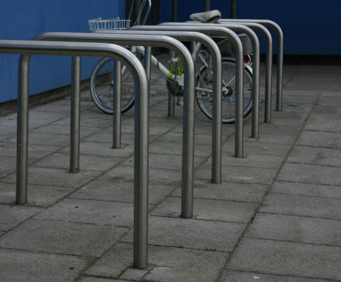 ASF 8000 stainless steel cycle stand