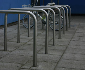 ASF 8000 stainless steel cycle stand
