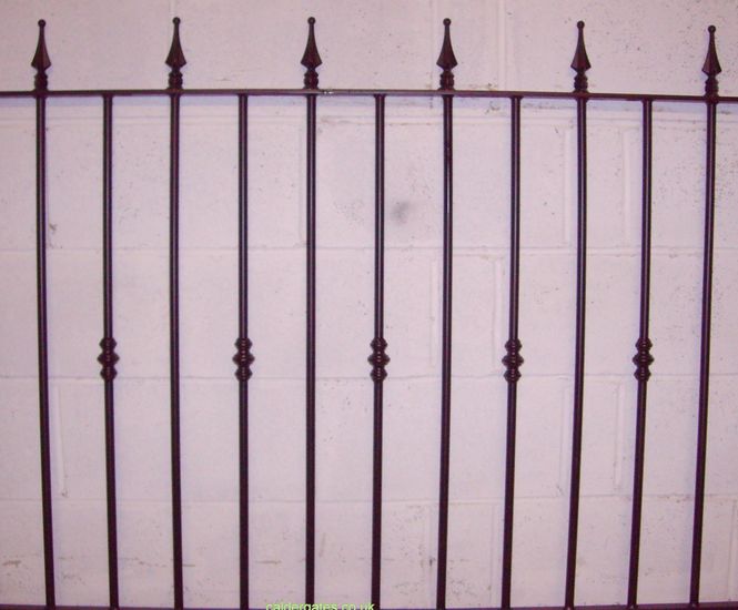 ASF Colne arrow-top steel railings