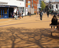Resin bound surface renews local walkway in Portsmouth