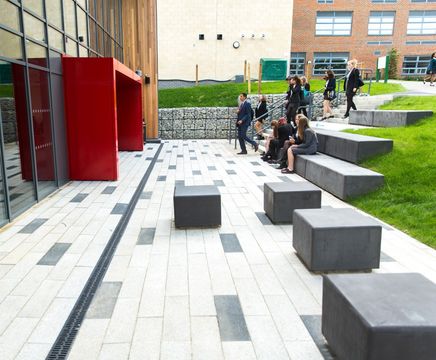 Timor concrete seating