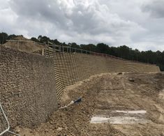 Retaining structures at Woodside Quarry, Leeds