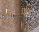 Mechanical earth anchors