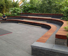 Stone paving, cladding and skirting – Crossrail Station