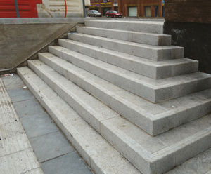 Bespoke natural stone steps for public realm