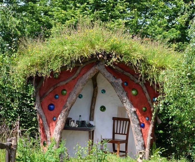 Designing and specifying a living green roof