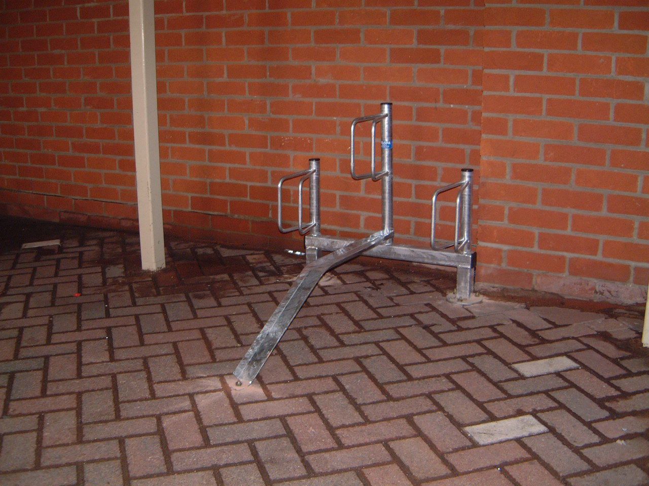 VELOPA Type B - Floor-mounted Cycle Rack | AUTOPA | ESI External Works