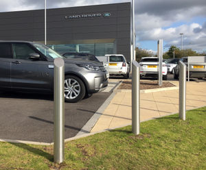 Mitre-top bollards protect Land Rover dealership