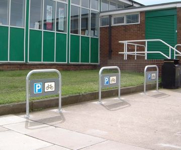 Hillmorton - cycle stand, 2 bikes