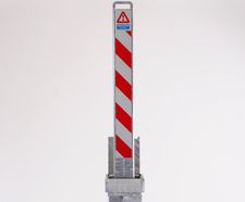 Square RetractaPost-GL 745 - galvanised retractable post