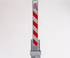 Square RetractaPost-GL 745 - galvanised retractable post