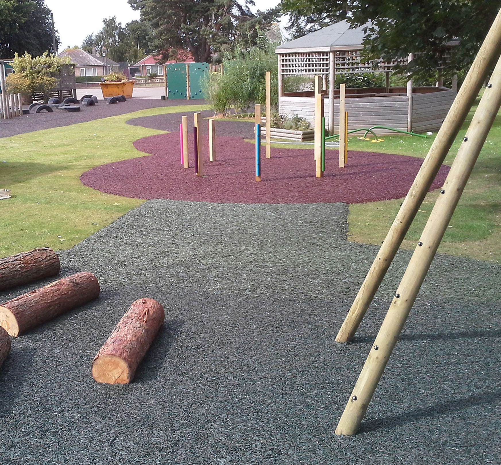 Image of EPDM rubber mulch free images