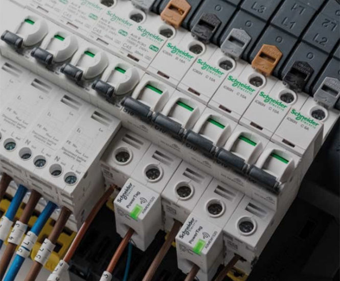 Acti 9 Isobar P distribution board | Schneider Electric