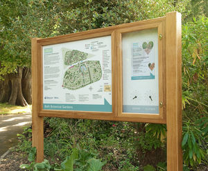 Oak interpretation signage - Botanical Gardens, Bath