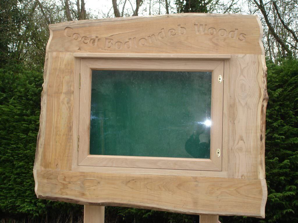 Images for Solid oak outdoor timber display cases
