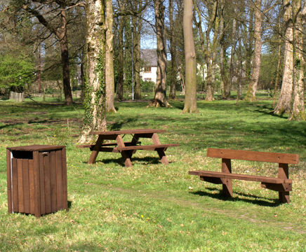 Woodland outdoor furniture for rustic settings