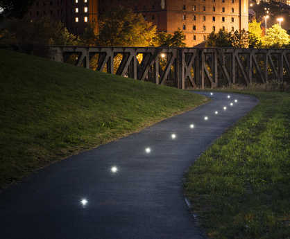 SolarEye 80 smart in-ground lighting