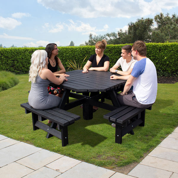 Recycled plastic outdoor table best sale and chairs