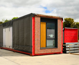 Achieving near-Passivhaus airtightness in modular construction