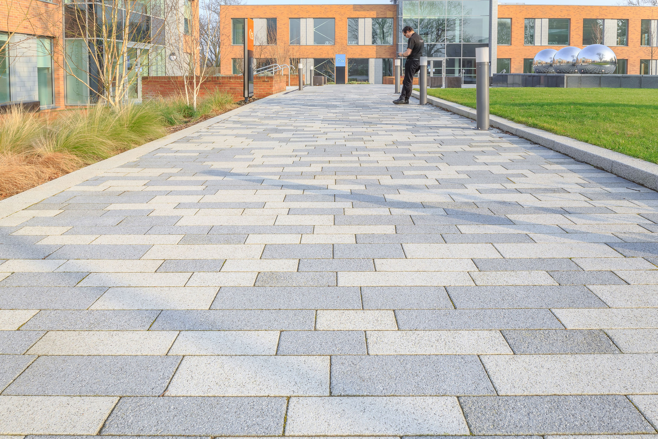 Manhattan concrete block paving | Tobermore | ESI External Works